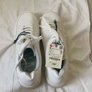 Zara white platform sneaker Size 42 (11 US)